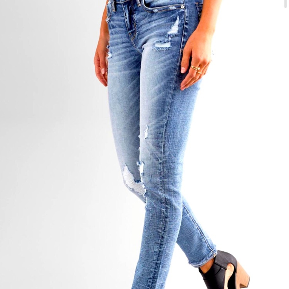 Buckle Black #53 Ankle Skinny.